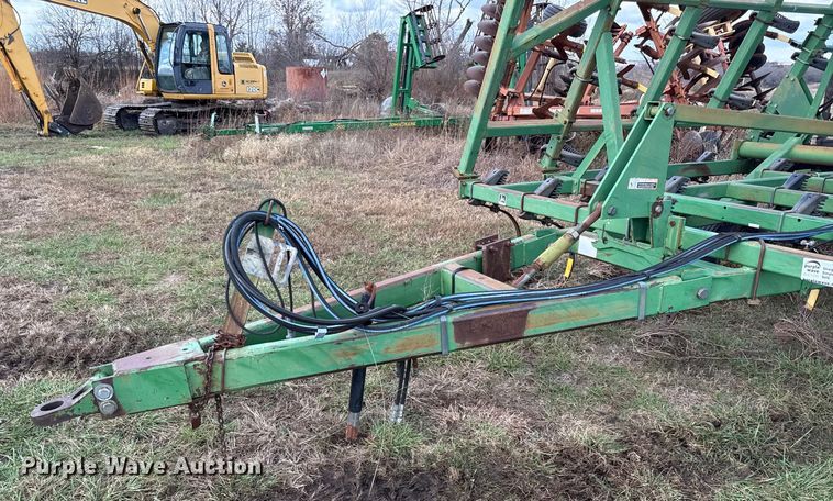 image for item EC4486 John Deere field cultivator