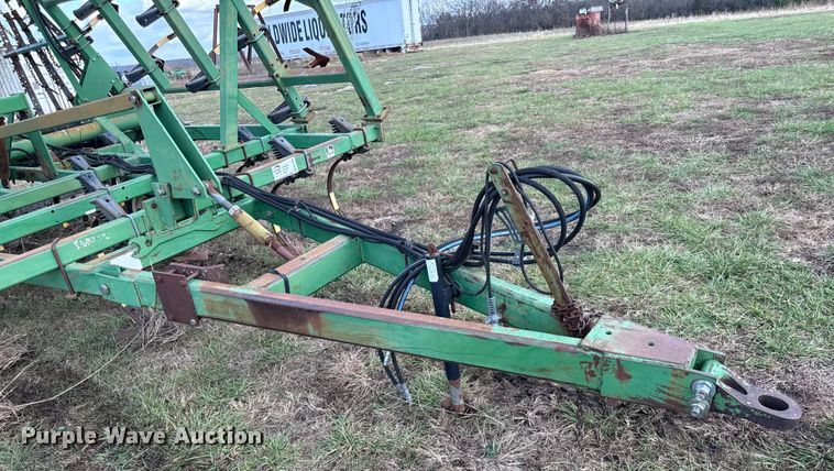image for item EC4486 John Deere field cultivator