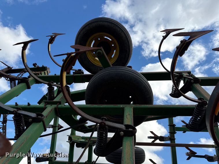 image for item EC4486 John Deere field cultivator