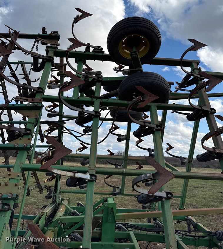 image for item EC4486 John Deere field cultivator