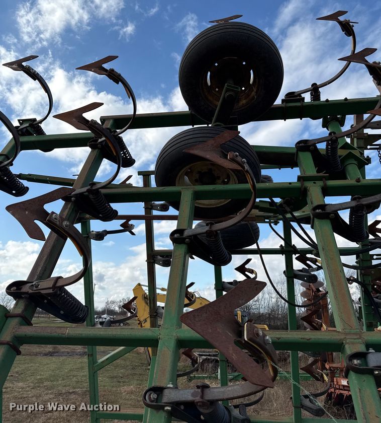 image for item EC4486 John Deere field cultivator