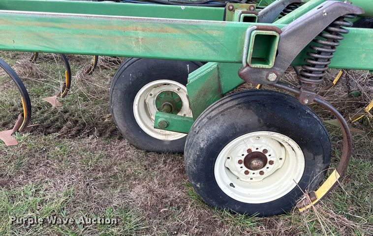 image for item EC4486 John Deere field cultivator