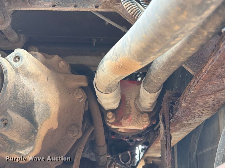 image for item ED5058 2021 International 4900 applicator truck