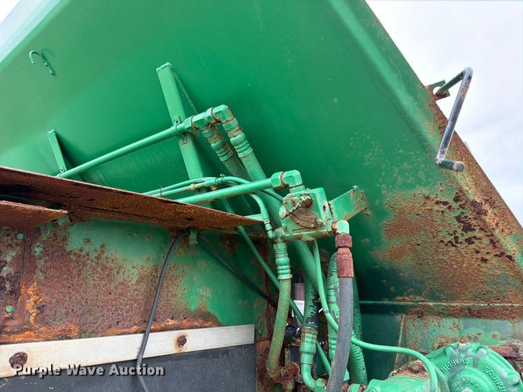 image for item ED5058 2021 International 4900 applicator truck