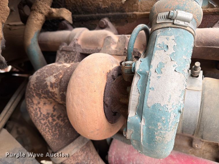 image for item ED5058 2021 International 4900 applicator truck