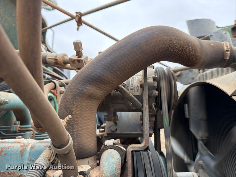 image for item ED5058 2021 International 4900 applicator truck