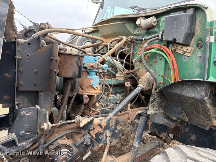 image for item ED5058 2021 International 4900 applicator truck