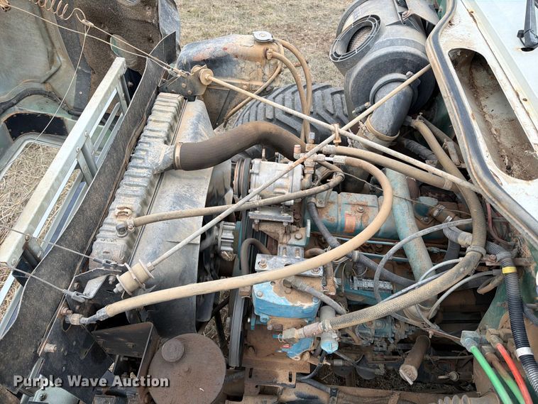 image for item ED5058 2021 International 4900 applicator truck