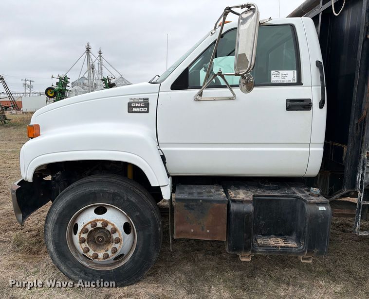 image for item ED5059 1998 GMC C7500 grain truck