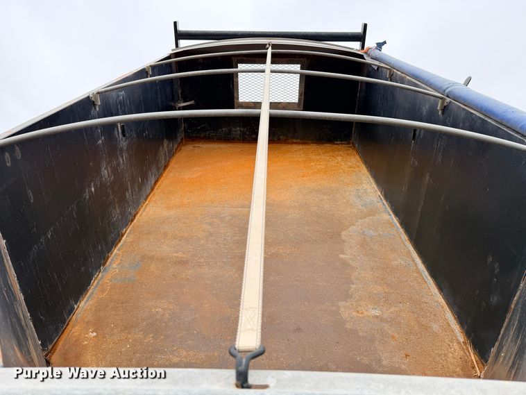 image for item ED5059 1998 GMC C7500 grain truck