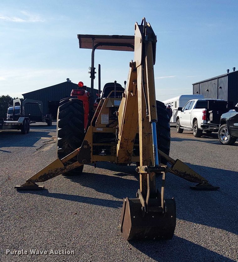 image for item EE1380 Kubota M9000 MFWD tractor