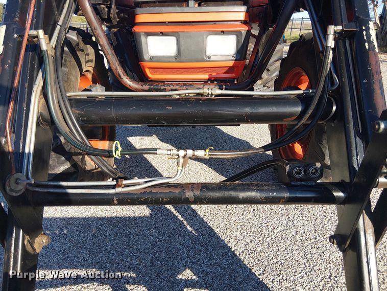 image for item EE1380 Kubota M9000 MFWD tractor