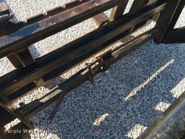 image for item EE1380 Kubota M9000 MFWD tractor