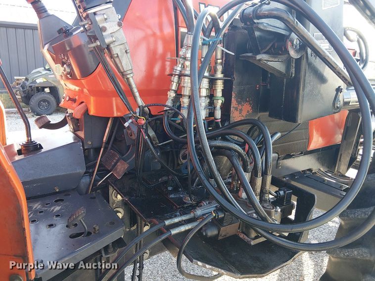 image for item EE1380 Kubota M9000 MFWD tractor