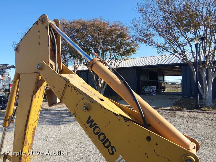 image for item EE1380 Kubota M9000 MFWD tractor