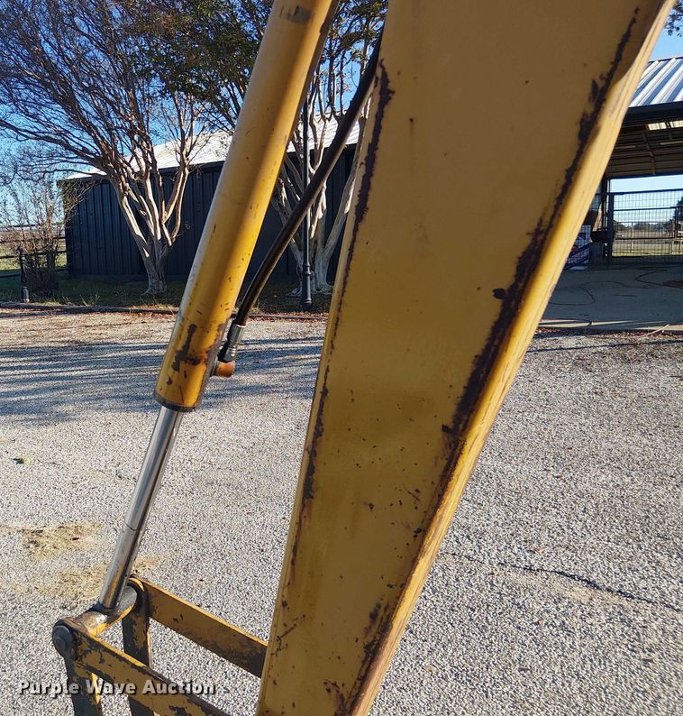 image for item EE1380 Kubota M9000 MFWD tractor