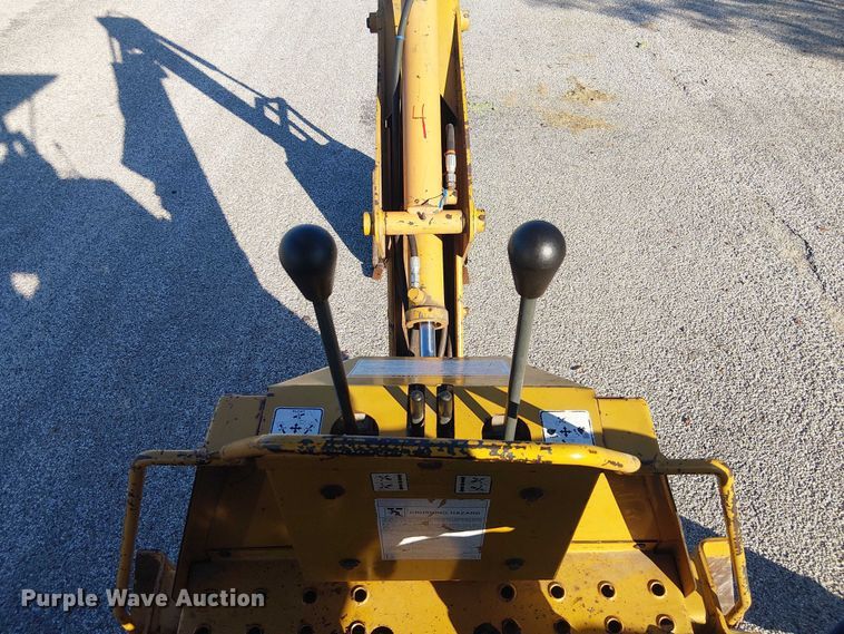 image for item EE1380 Kubota M9000 MFWD tractor