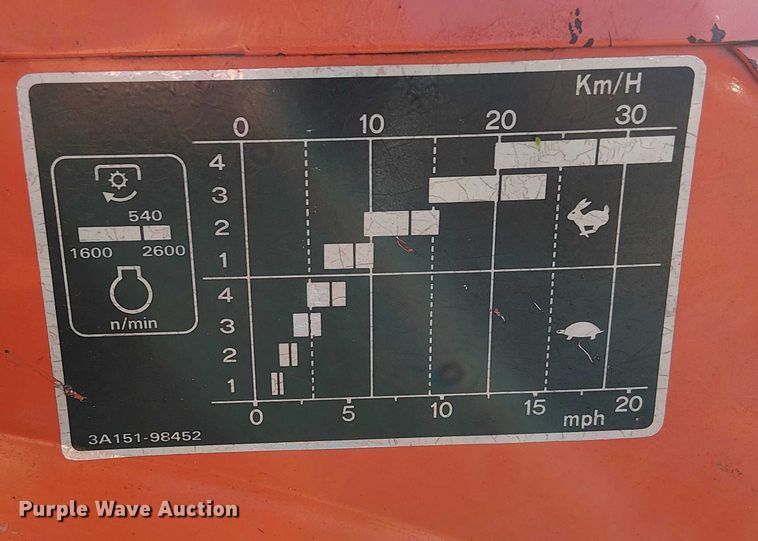 image for item EE1380 Kubota M9000 MFWD tractor