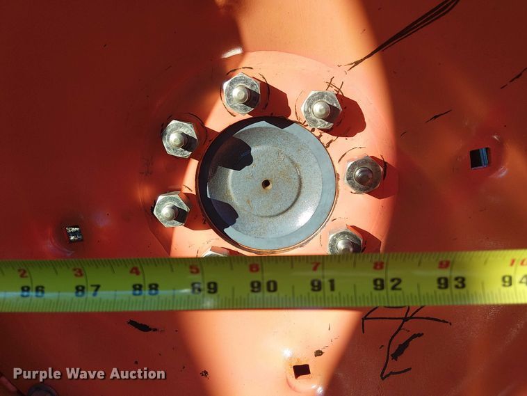 image for item EE1380 Kubota M9000 MFWD tractor