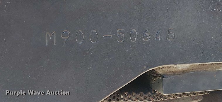 image for item EE1380 Kubota M9000 MFWD tractor