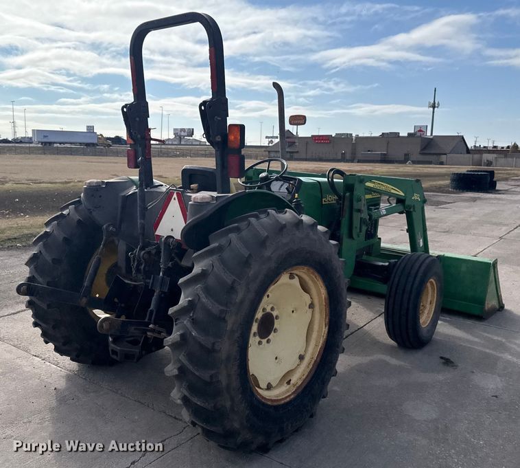 image for item EE3387 2000 John Deere 5205 tractor