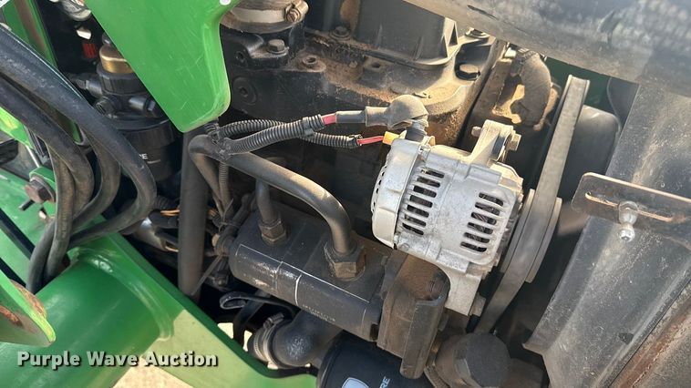 image for item EE3387 2000 John Deere 5205 tractor