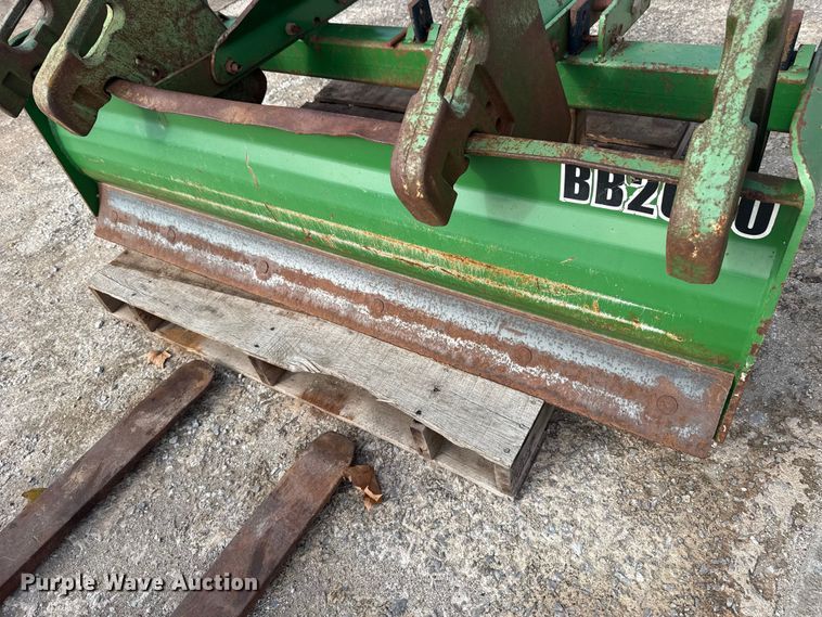 image for item EE3389 Ag tractor attachments