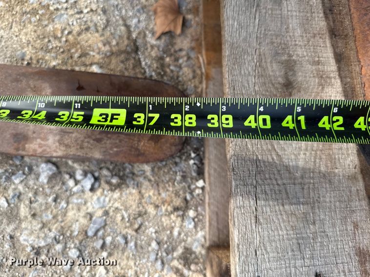 image for item EE3389 Ag tractor attachments