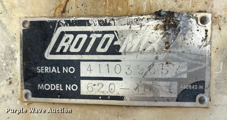 image for item EF6143 2007 International 4300 feed mixer truck