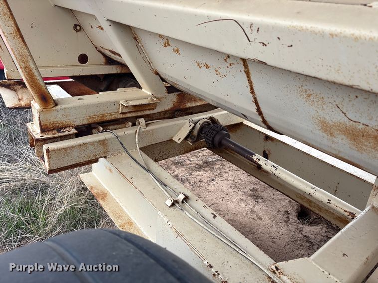 image for item EF6195 BJM 3914T feed mixer