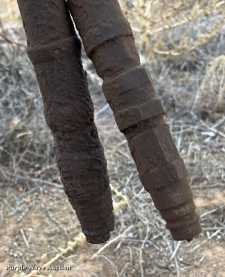 image for item EF6197 Vermeer R-23 Twinrake hay rake