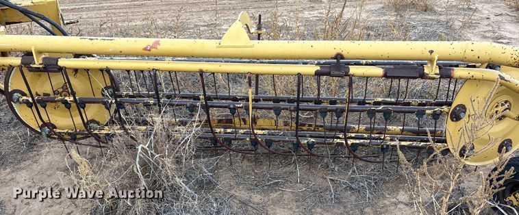 image for item EF6197 Vermeer R-23 Twinrake hay rake