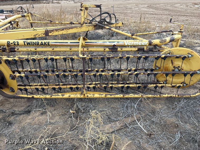 image for item EF6197 Vermeer R-23 Twinrake hay rake