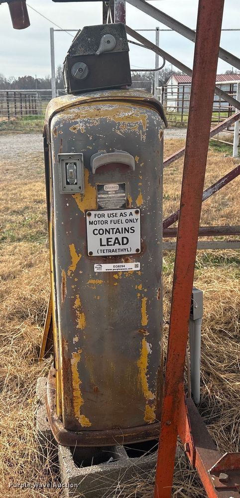 image for item EG8294 Bennett 789 fuel Pump