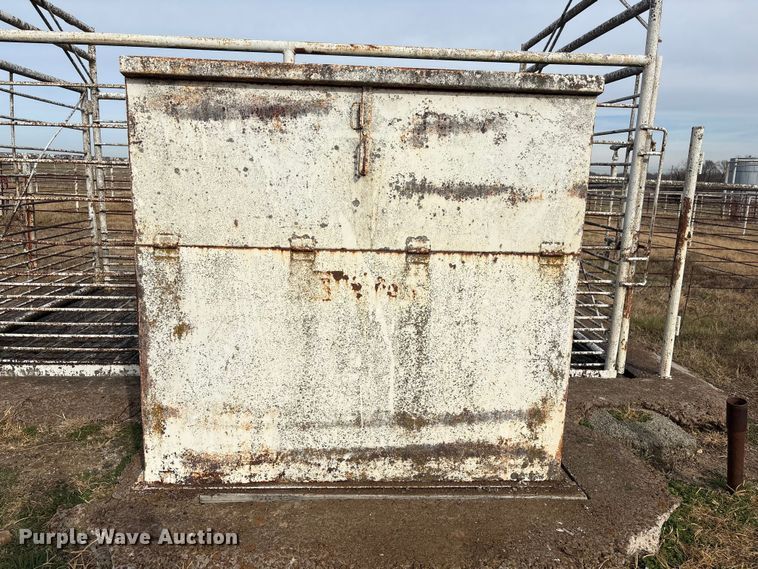 image for item EG8296 Webb Scale livestock scale