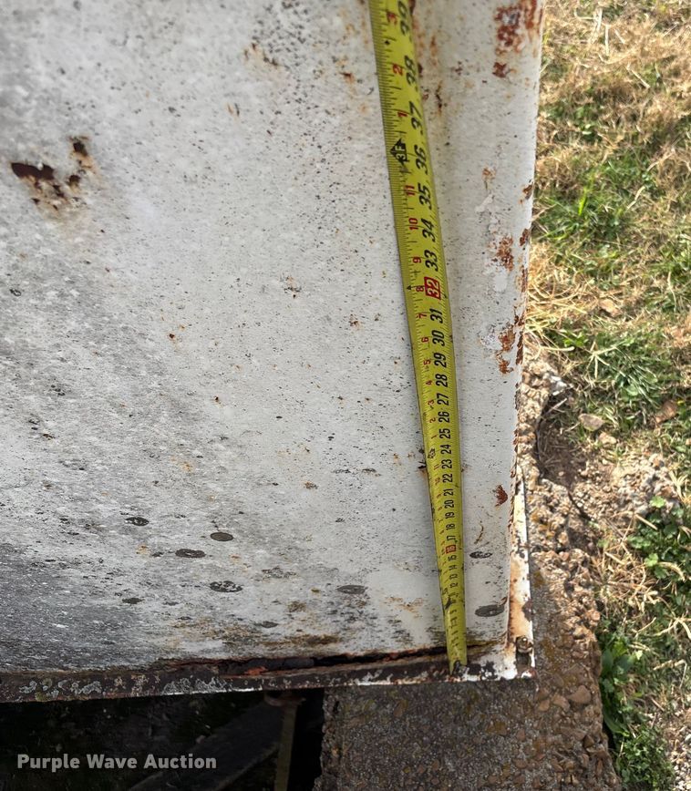 image for item EG8296 Webb Scale livestock scale