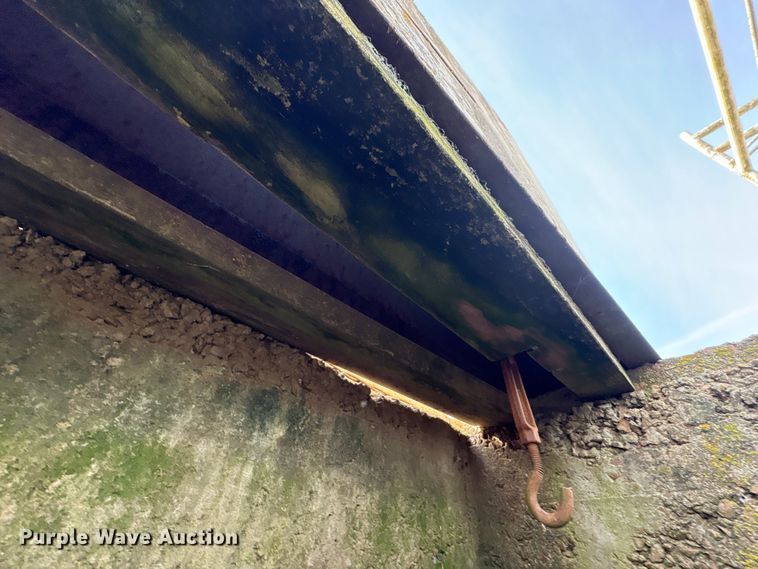 image for item EG8296 Webb Scale livestock scale