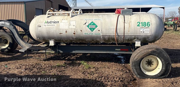 image for item EG8306 Azland NH3 tank trailer