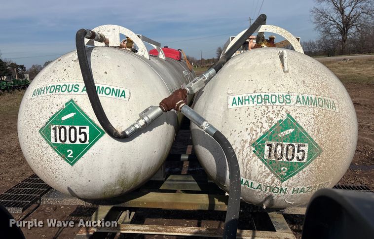 image for item EG8306 Azland NH3 tank trailer