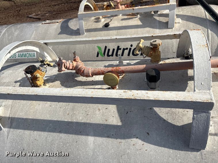 image for item EG8306 Azland NH3 tank trailer