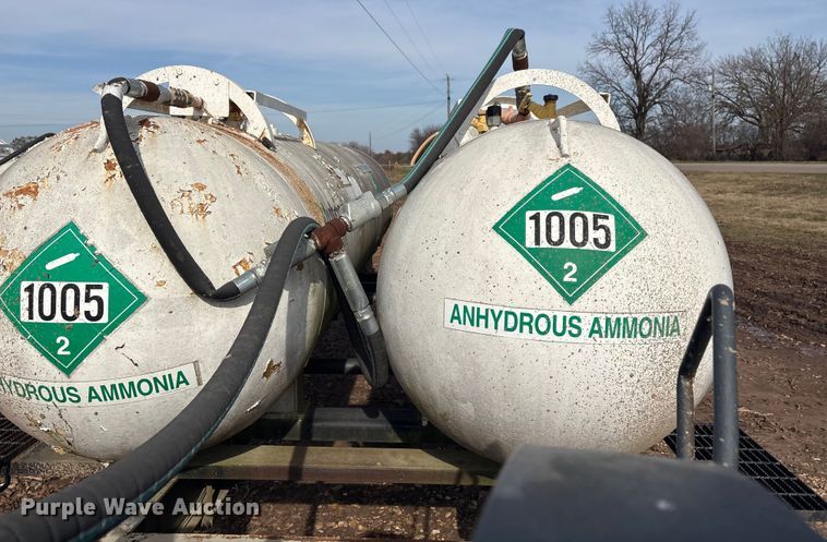 image for item EG8307 Azland NH3 tank trailer