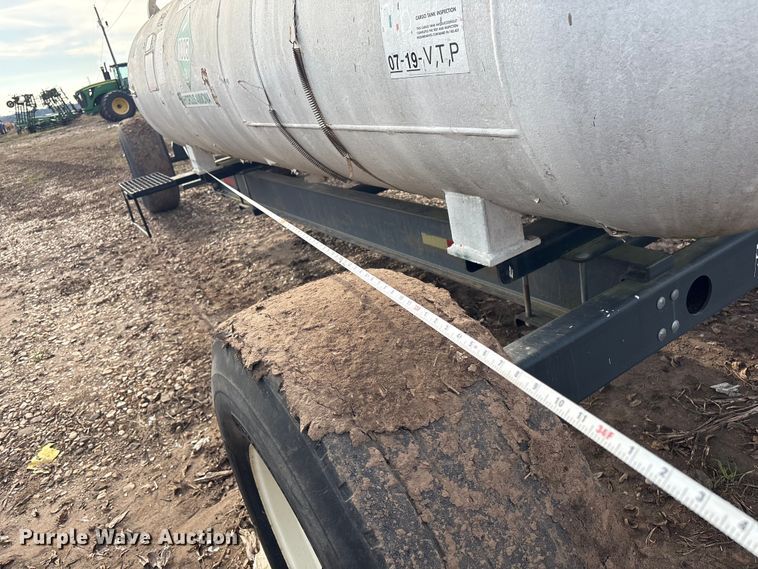 image for item EG8307 Azland NH3 tank trailer