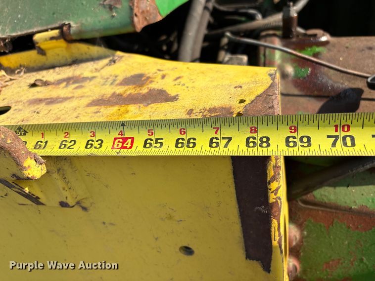 image for item EG8308 2011 John Deere 7950 forage harvester