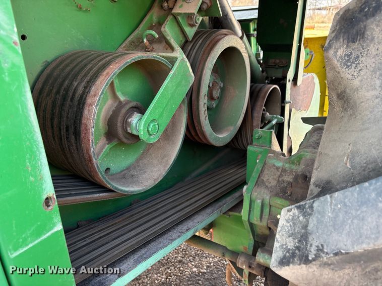 image for item EG8308 2011 John Deere 7950 forage harvester