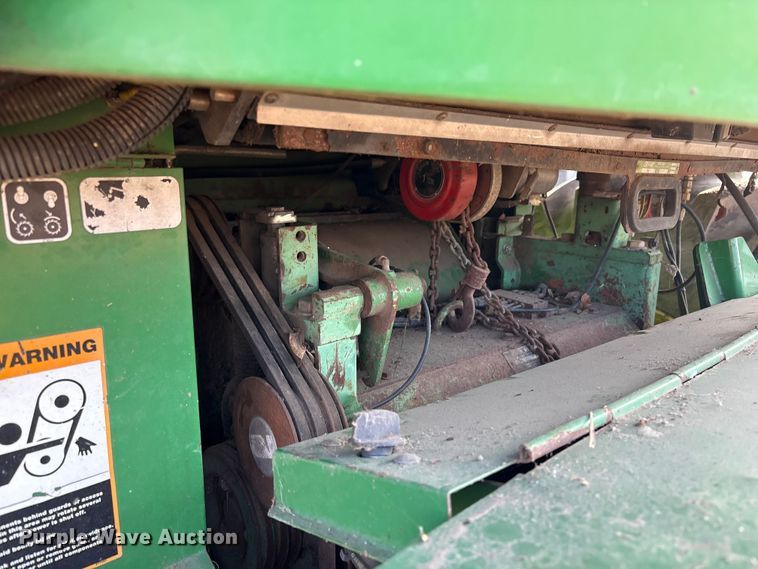 image for item EG8308 2011 John Deere 7950 forage harvester