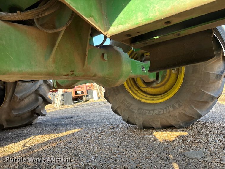 image for item EG8308 2011 John Deere 7950 forage harvester