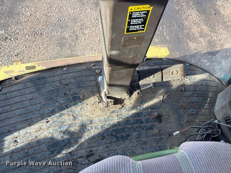 image for item EG8308 2011 John Deere 7950 forage harvester