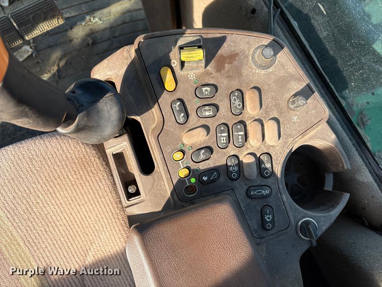 image for item EG8308 2011 John Deere 7950 forage harvester