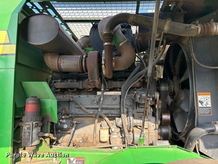 image for item EG8308 2011 John Deere 7950 forage harvester