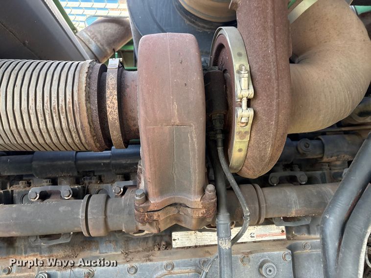 image for item EG8308 2011 John Deere 7950 forage harvester